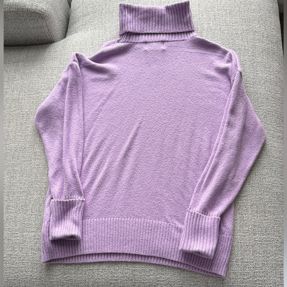 Old Navy Lilac Turtleneck Sweater - Picture 5 of 5